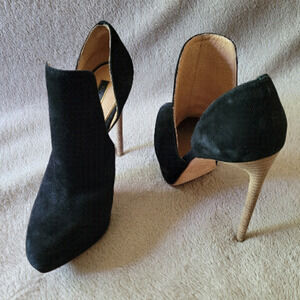 Rachel Zoe Lynette black suede heels size 9